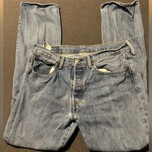 Mens Levi Jeans, Size 32 x 32